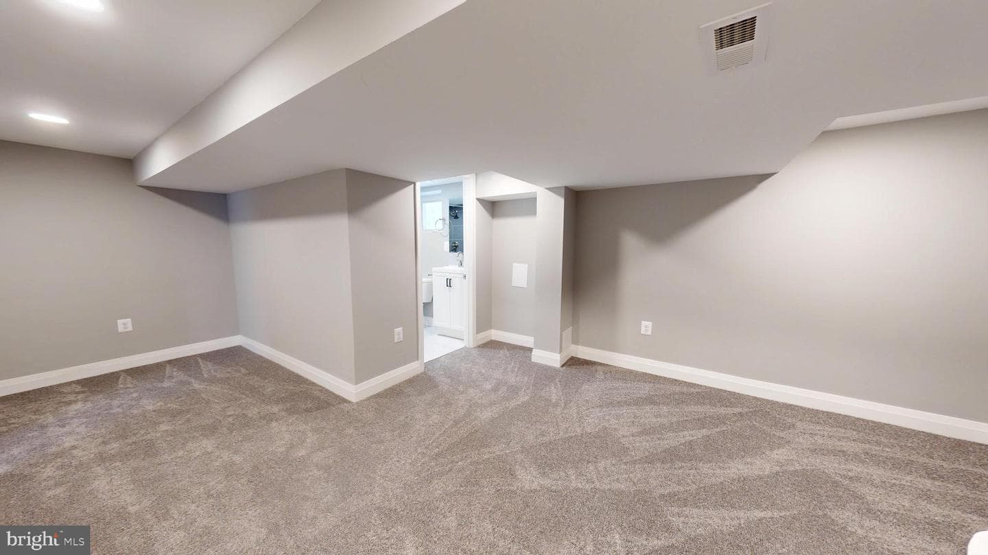 3302 Garnet Road photo 18