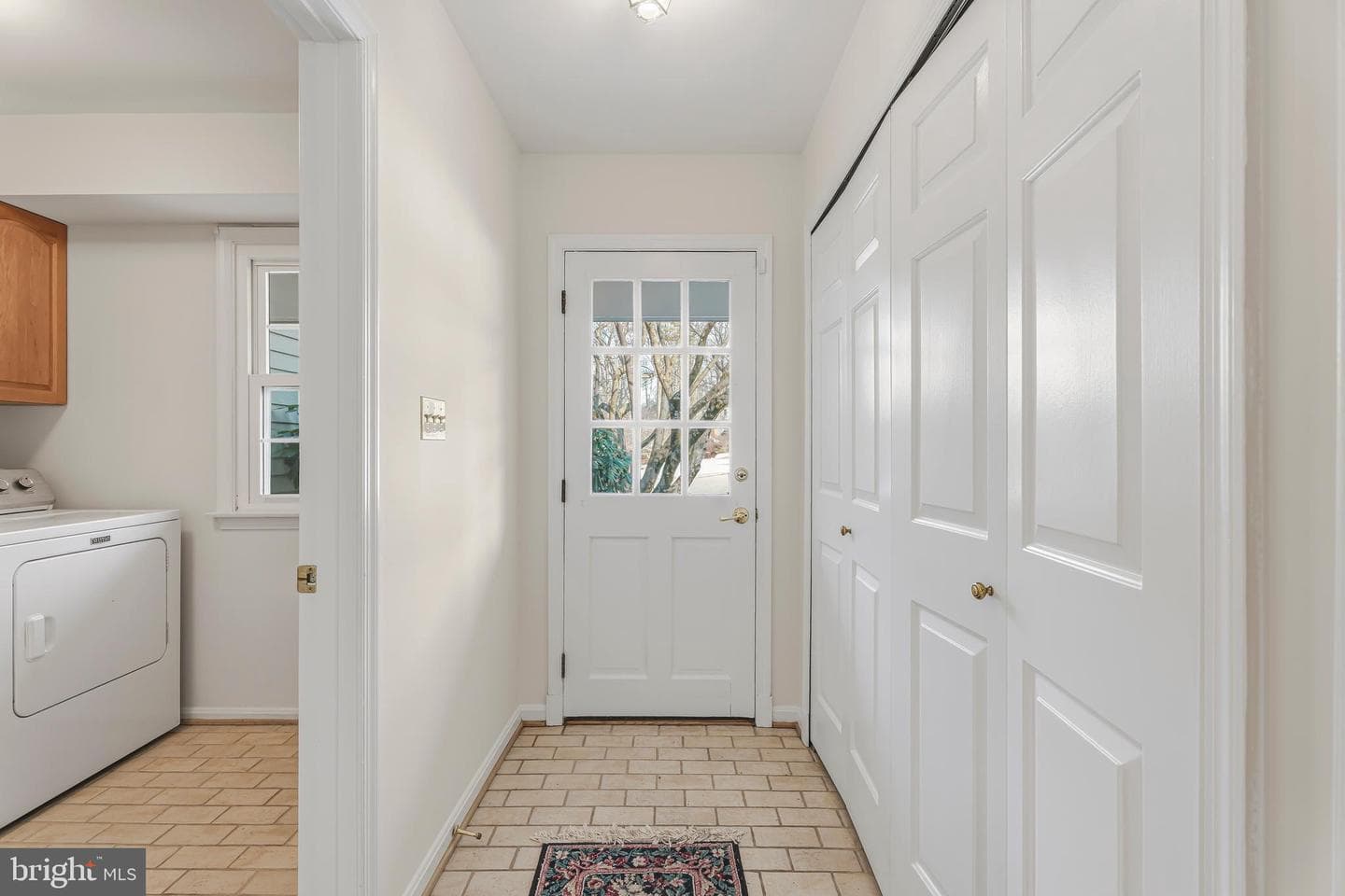5 Holly Berry Court photo 26