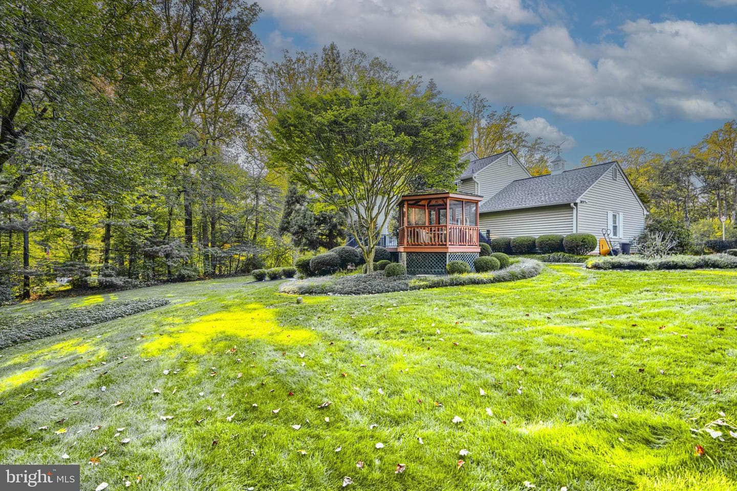 5 Holly Berry Court photo 61