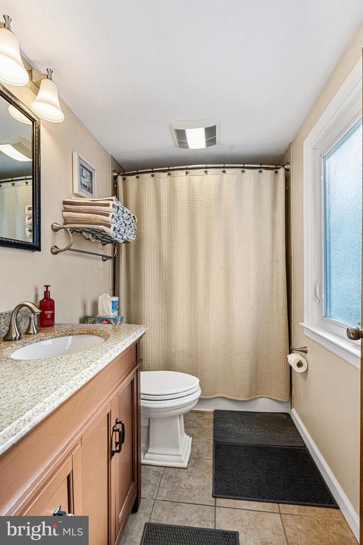 8109 Woodhaven Road photo 11