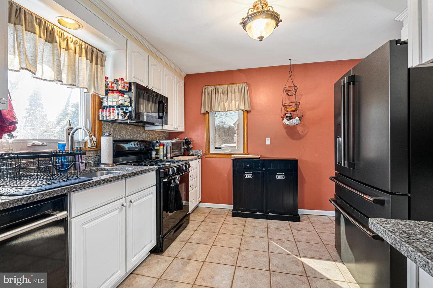 8109 Woodhaven Road photo 7