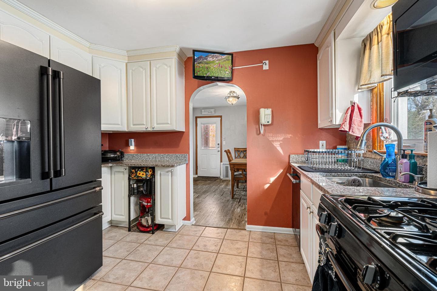 8109 Woodhaven Road photo 8