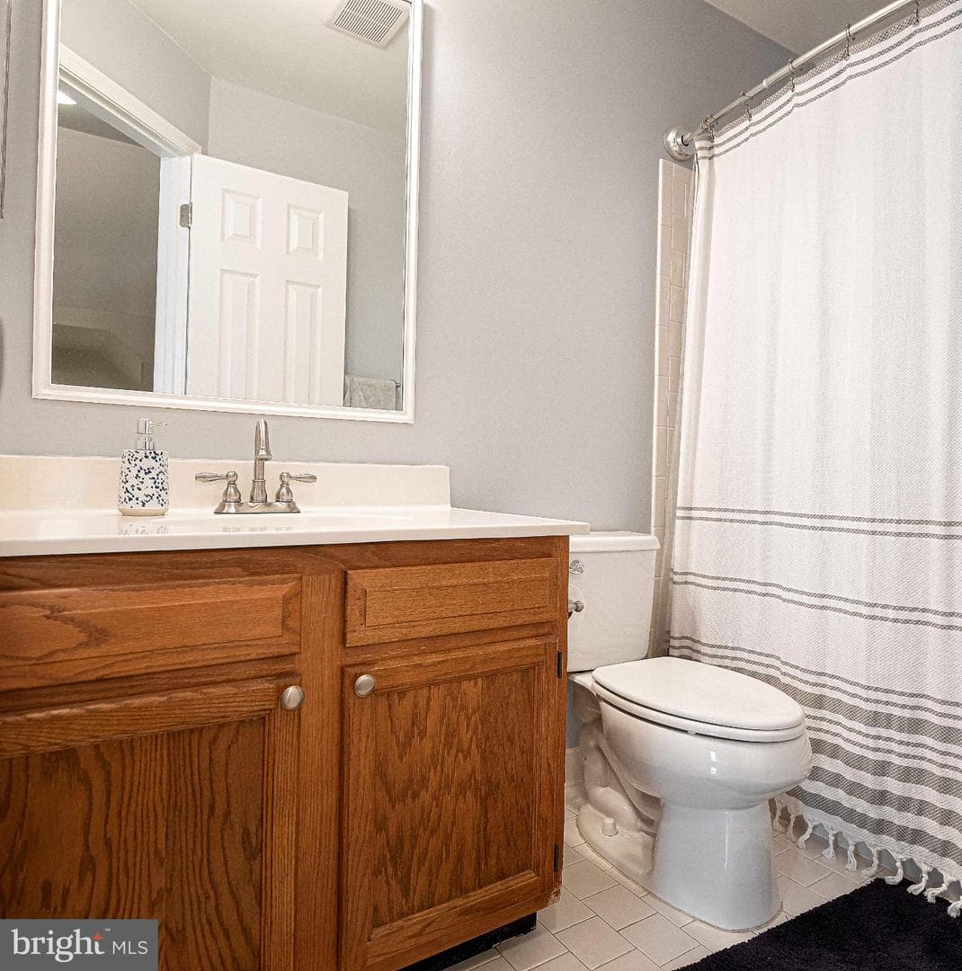 8022 Upperfield Lane photo 30