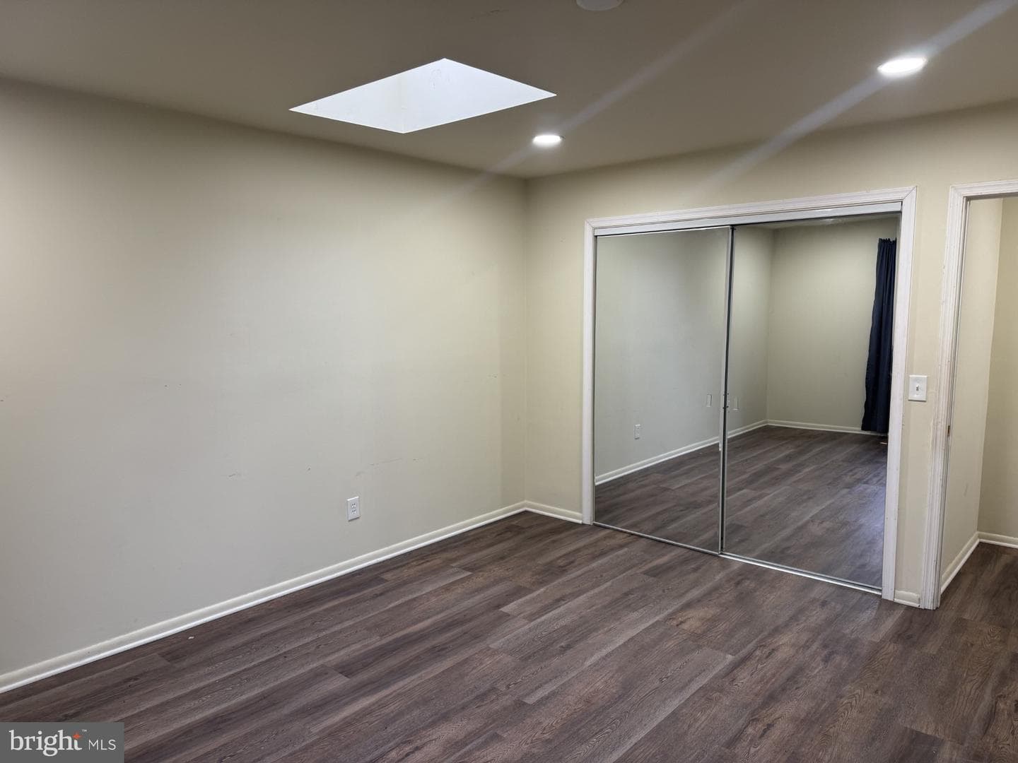 224 E Burke Avenue photo 10