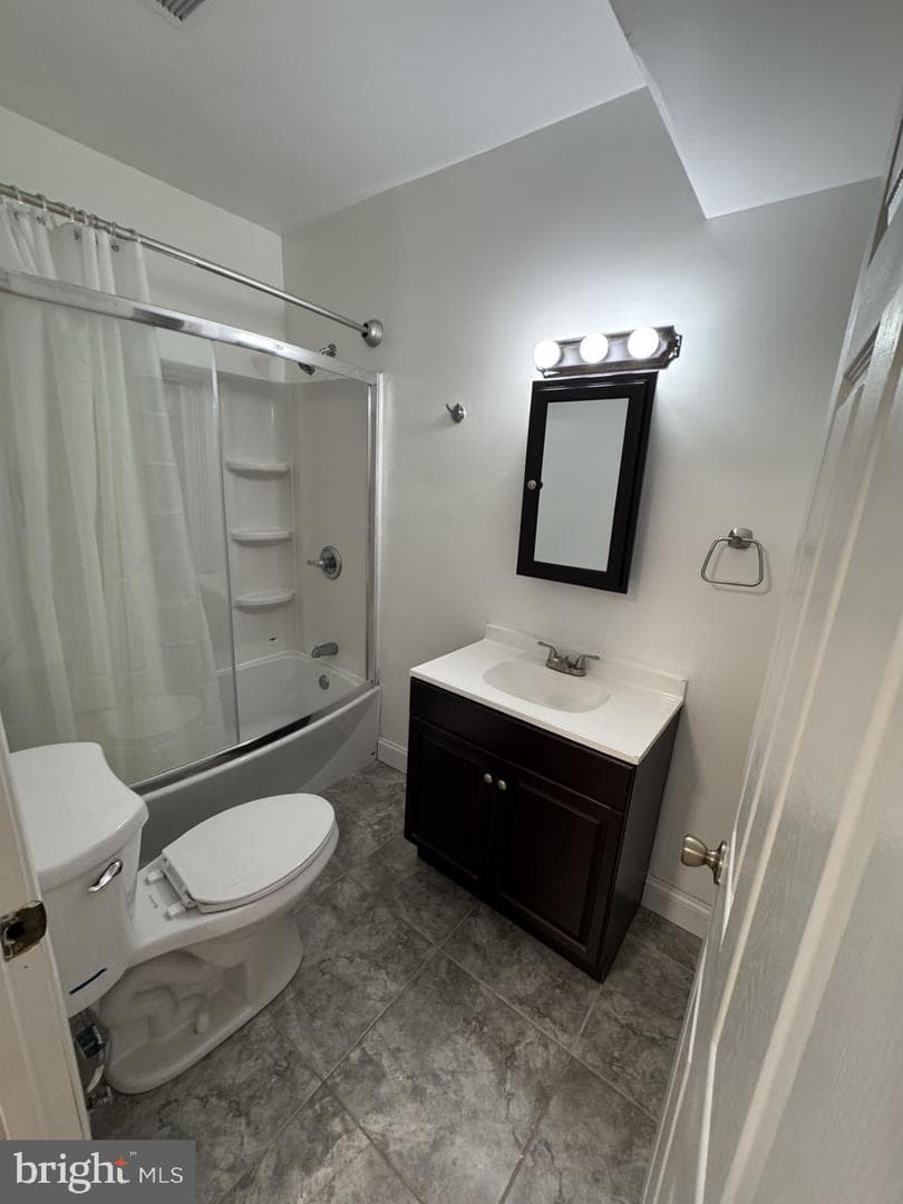 224 E Burke Avenue photo 25