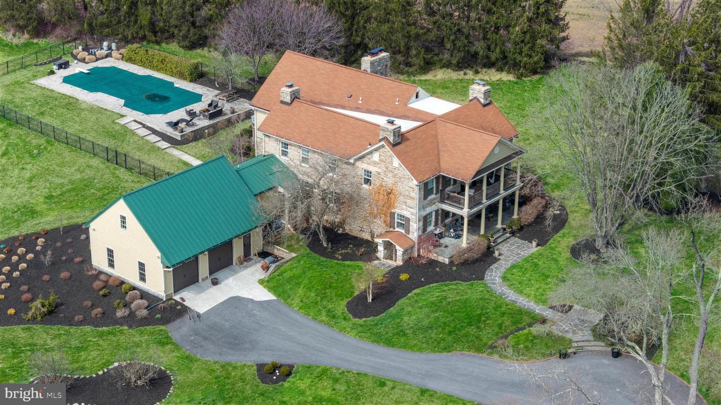 15314 Priceville Road photo 1
