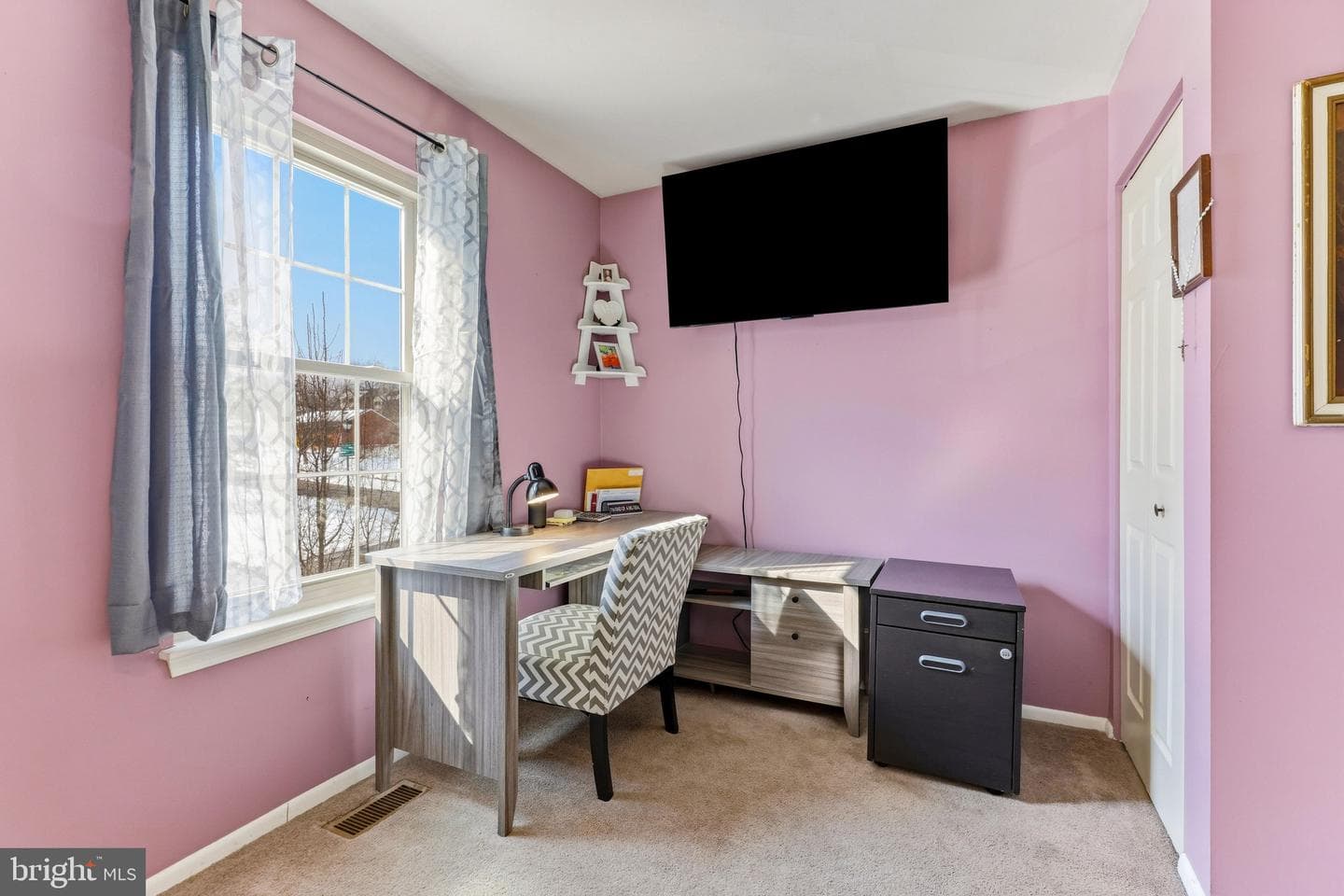6 Campton Court photo 13