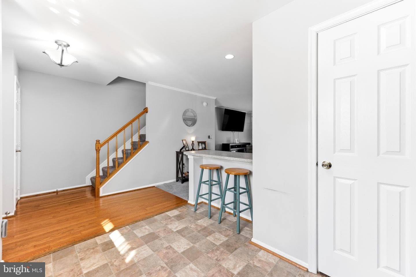 6 Campton Court photo 6