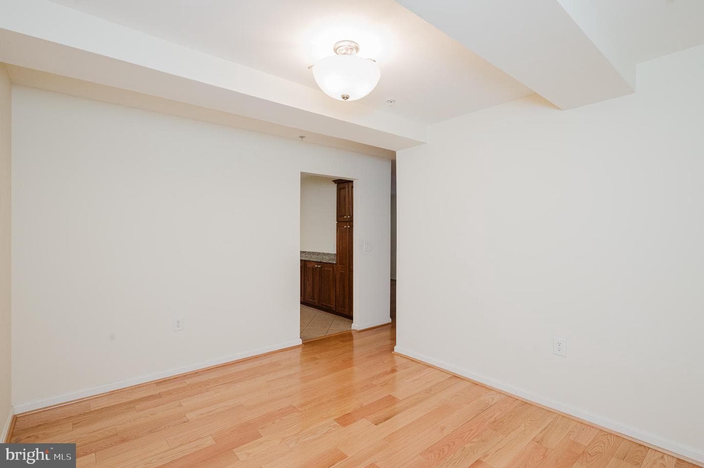 12240 Roundwood Road #405 photo 12