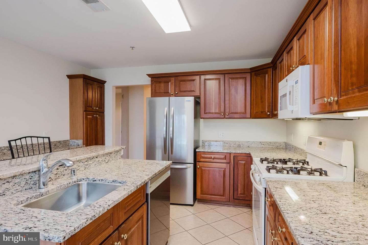 12240 Roundwood Road #405 photo 14