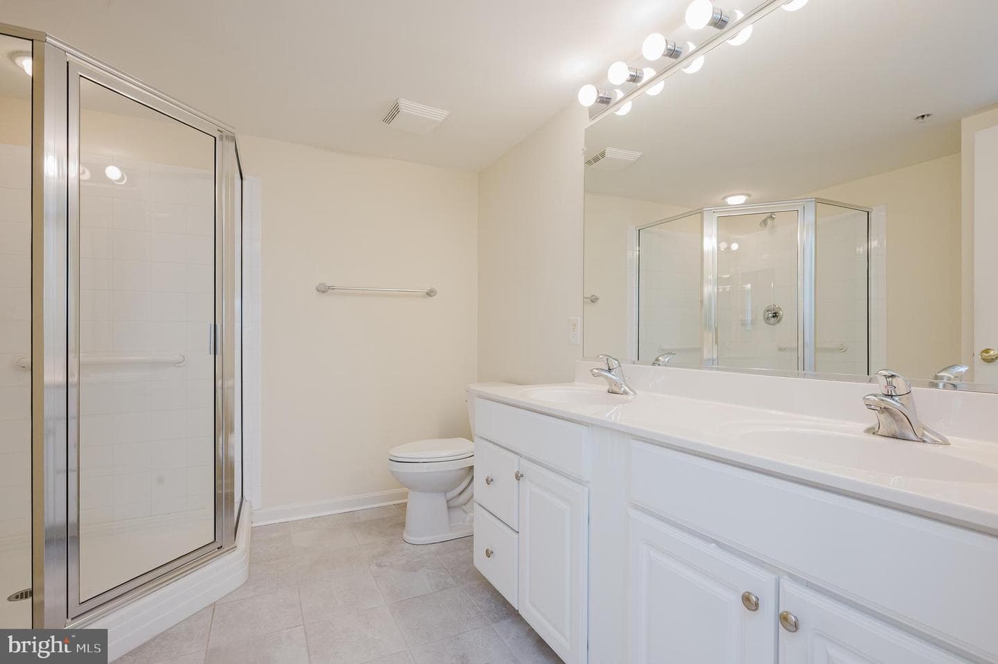 12240 Roundwood Road #405 photo 28