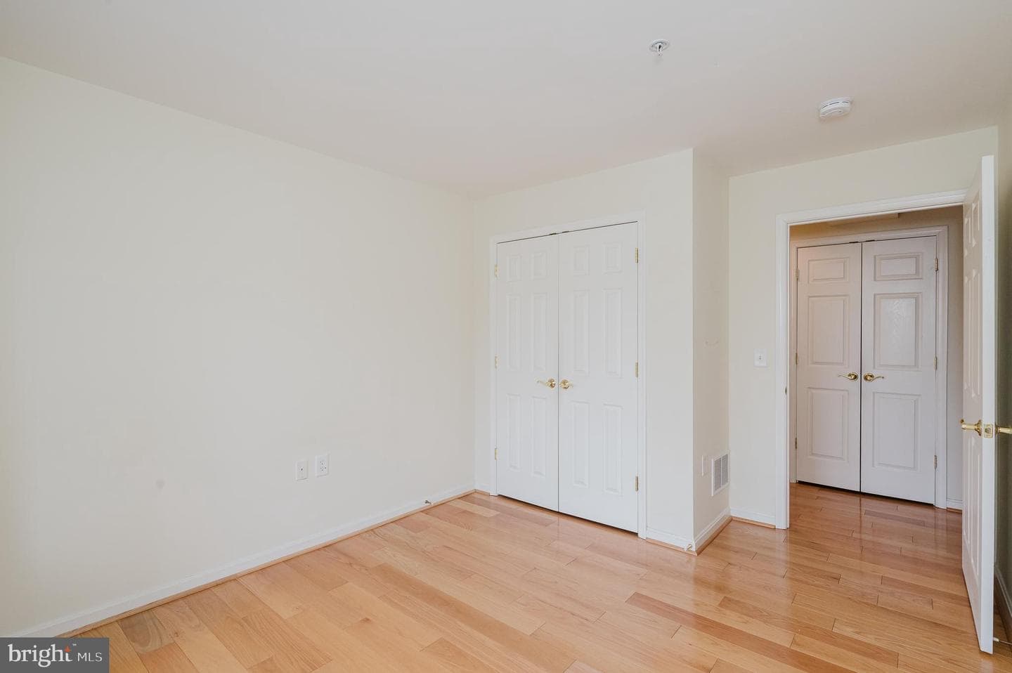 12240 Roundwood Road #405 photo 31