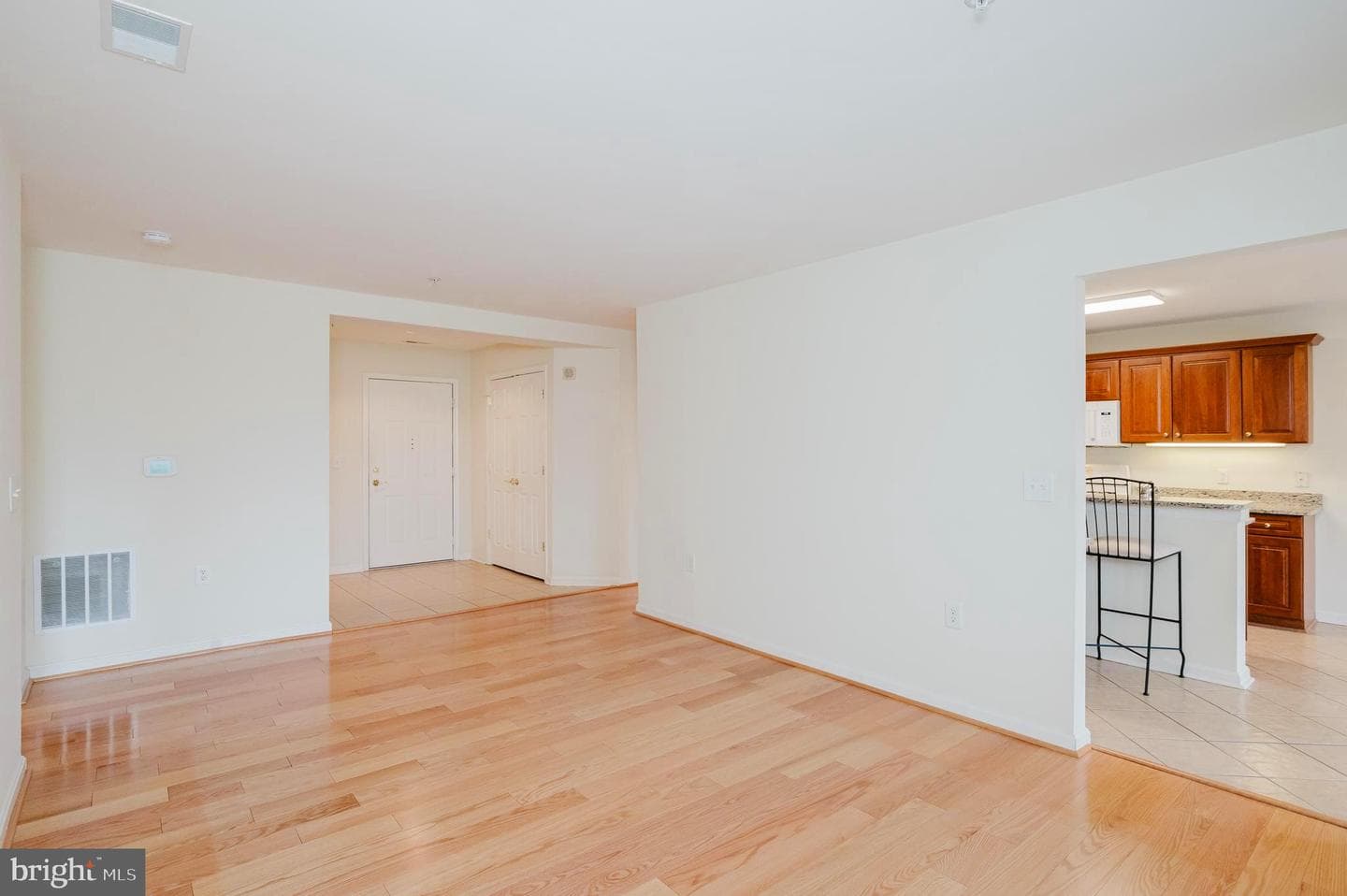 12240 Roundwood Road #405 photo 8