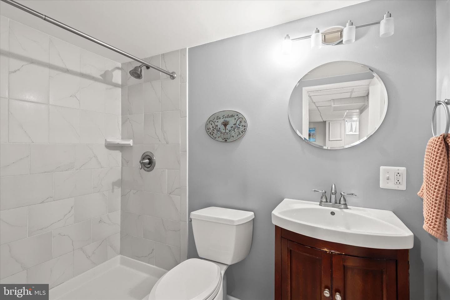 1207 Brewster Street photo 27