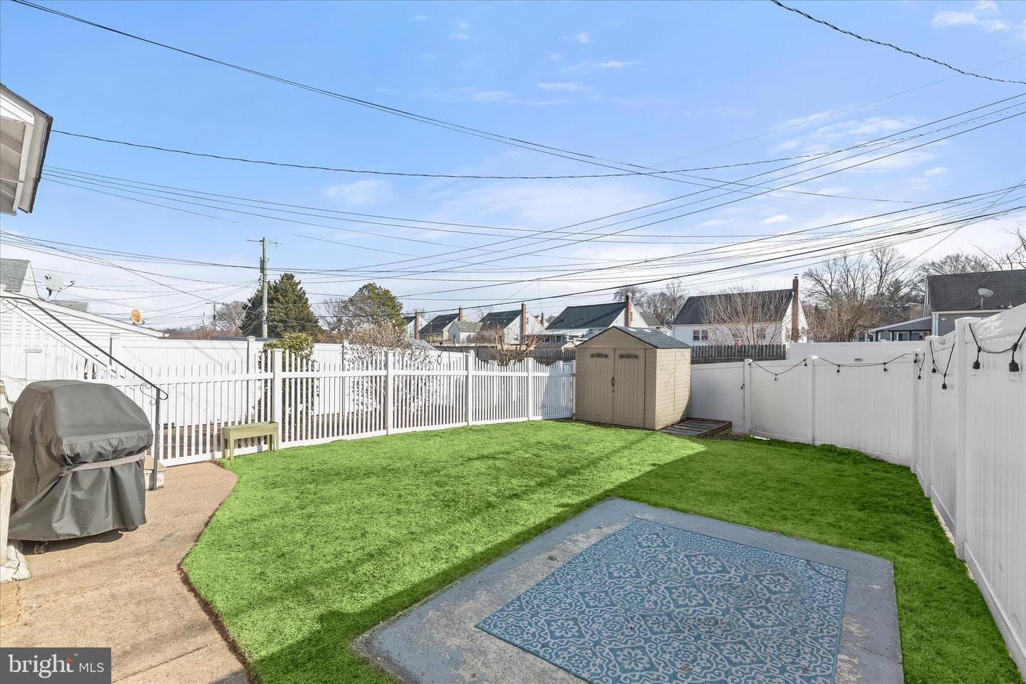 1207 Brewster Street photo 30