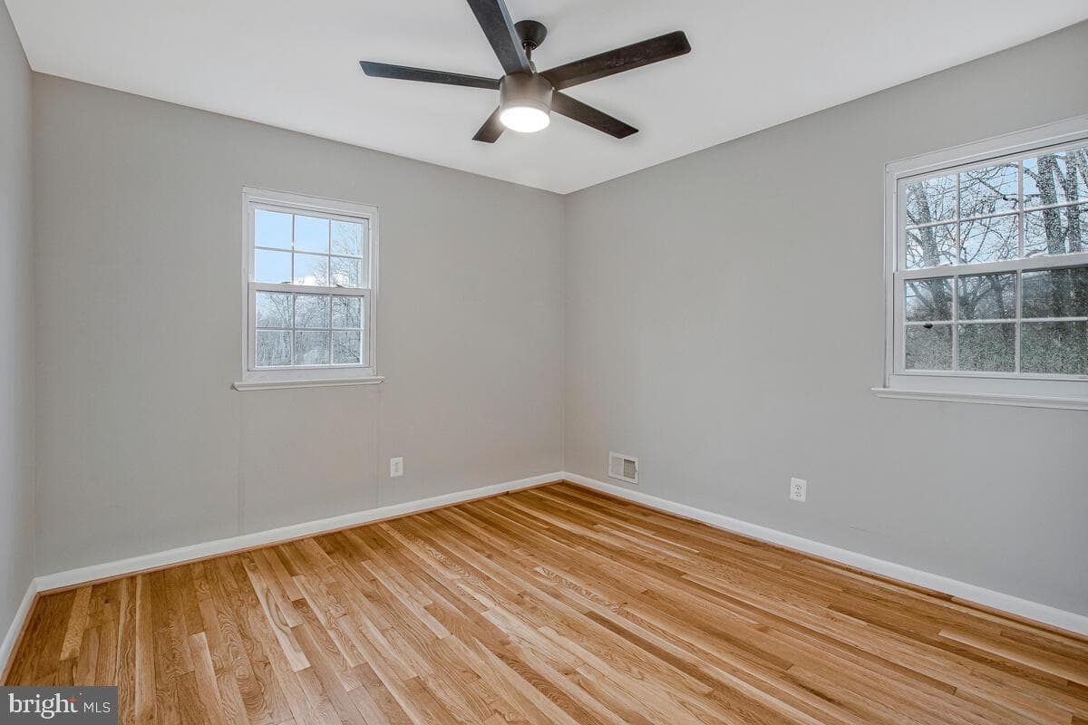 1224 Pleasant Valley Drive photo 24
