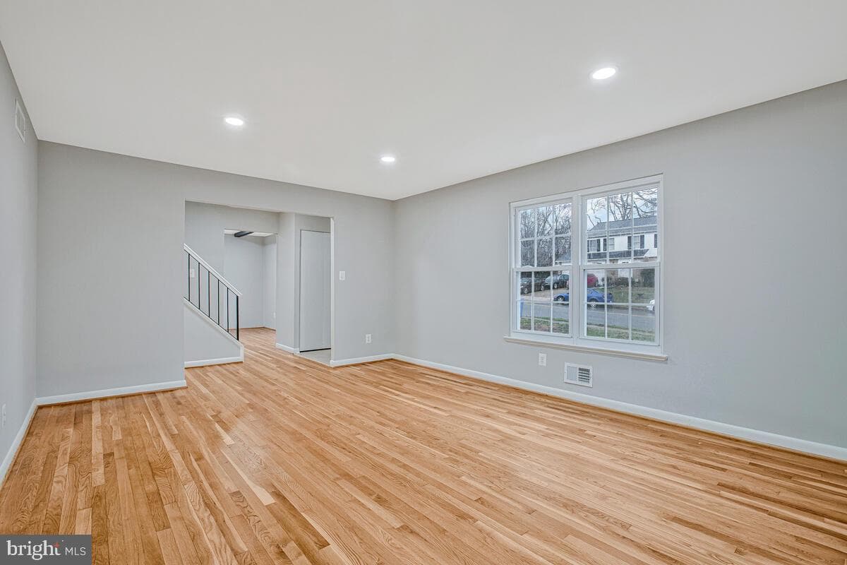 1224 Pleasant Valley Drive photo 7