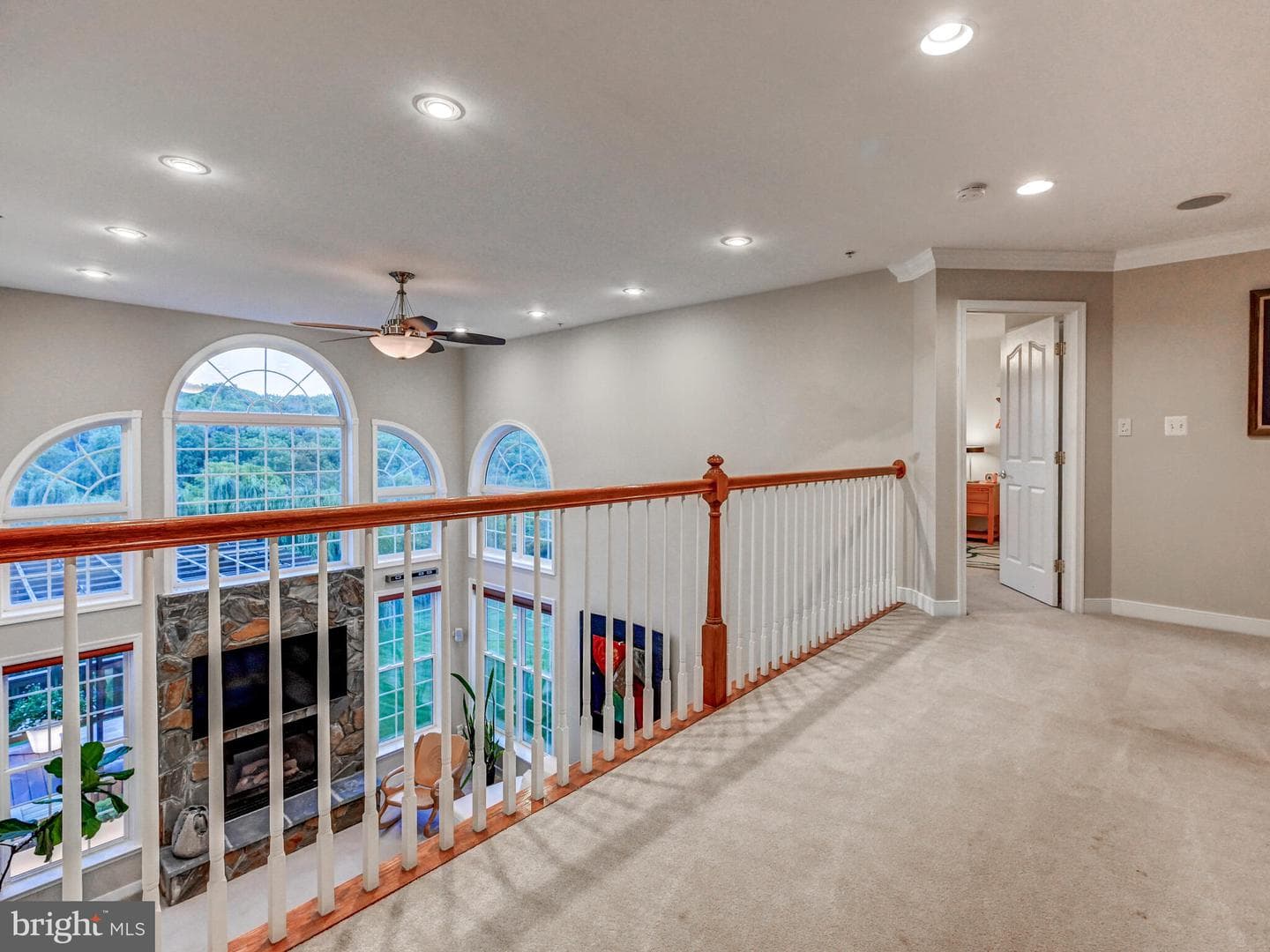 900 Zenith Drive photo 19