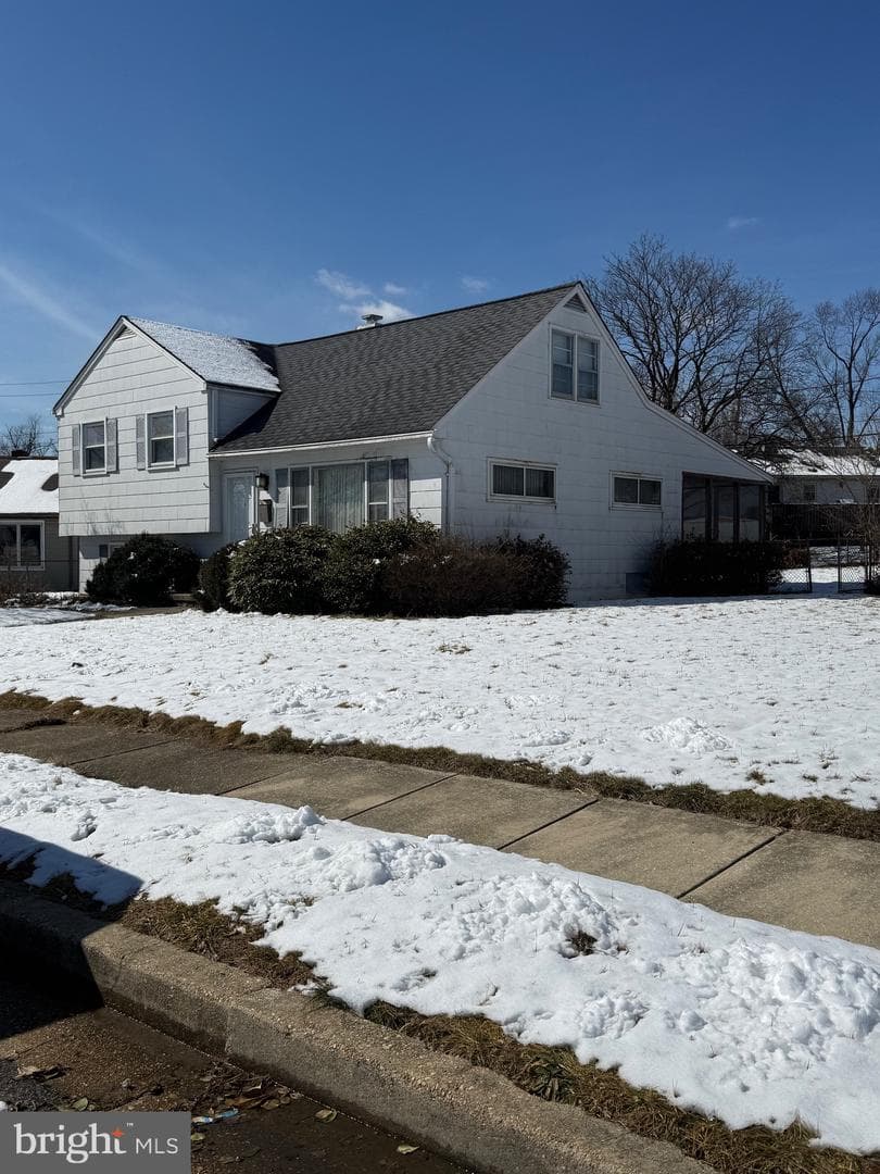1806 Wentworth Road photo 5