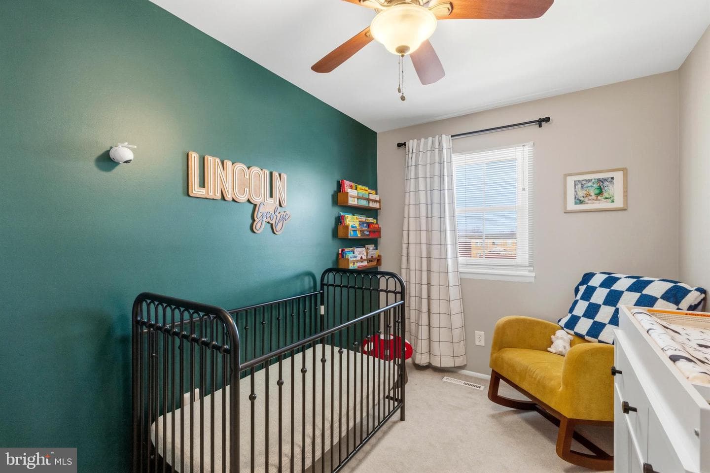 1015 Stormont Circle photo 17