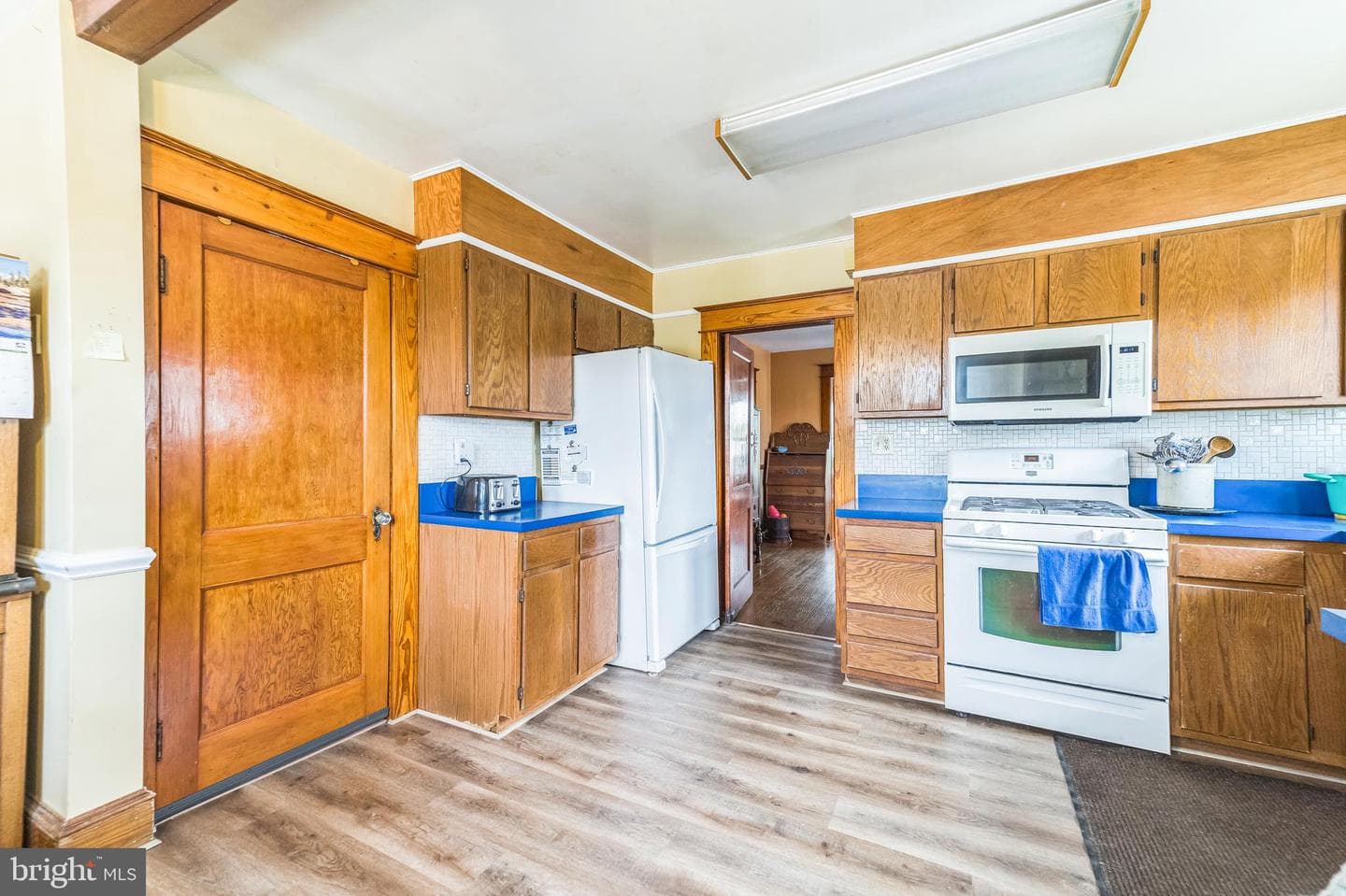 13816 Hanover Pike photo 10