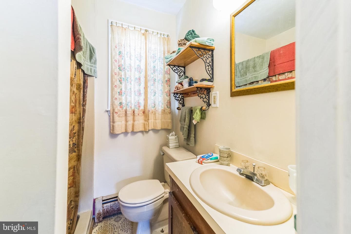 13816 Hanover Pike photo 19