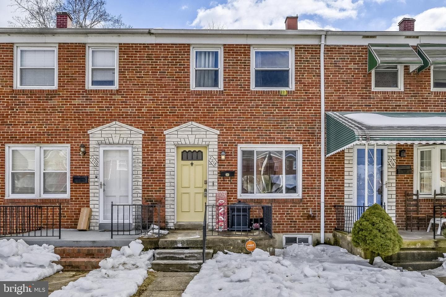 2218 Southorn Road photo 1