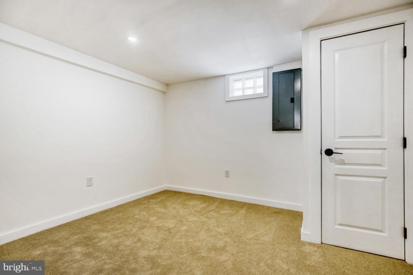 7107 Walnut Avenue photo 23