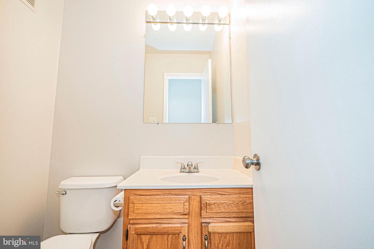 29 Upman Court photo 20