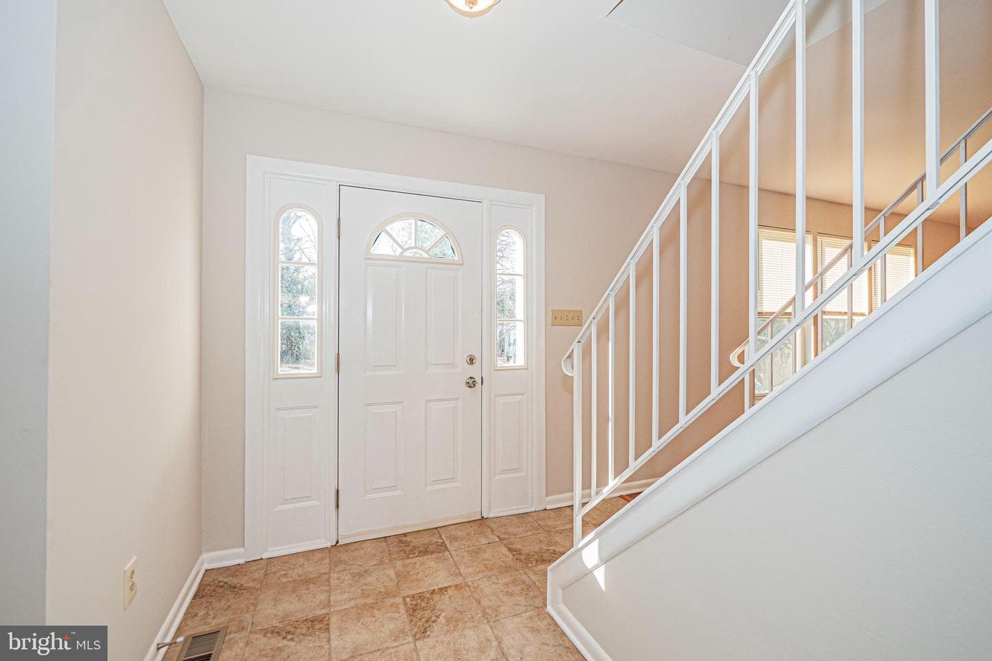 29 Upman Court photo 4