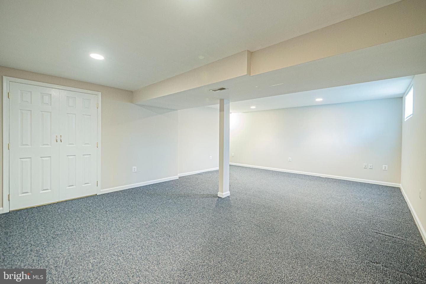 29 Upman Court photo 53