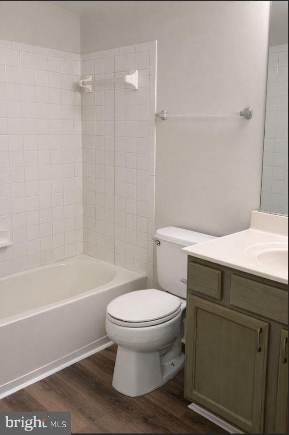 8801 Stone Ridge Circle #t-2 photo 13