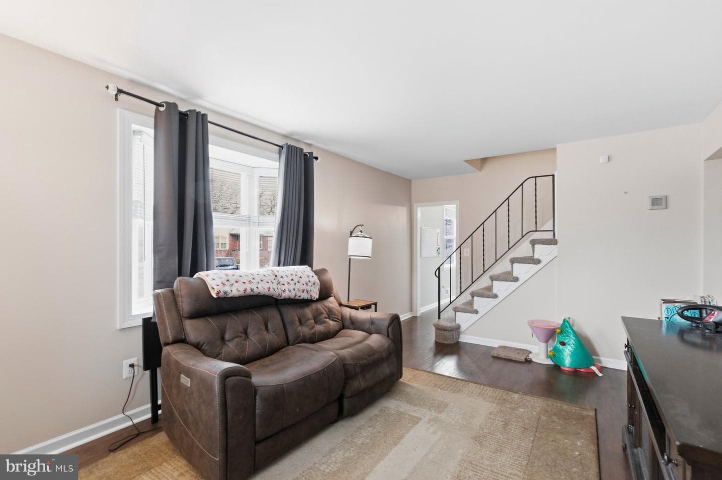 600 Seena Road photo 4