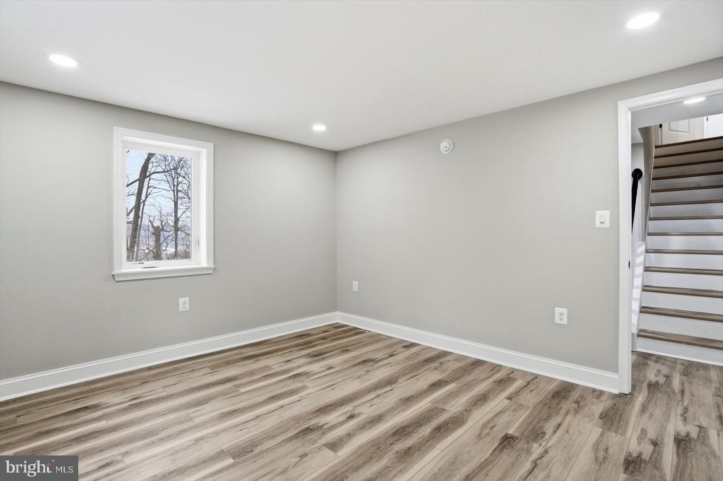 8820 Littlewood Road photo 30