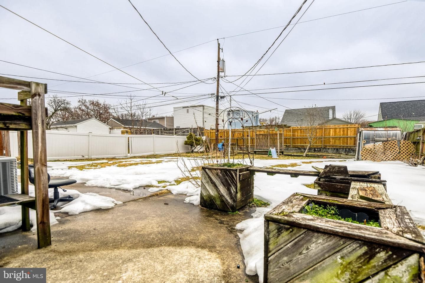 1823 Walnut Avenue photo 18