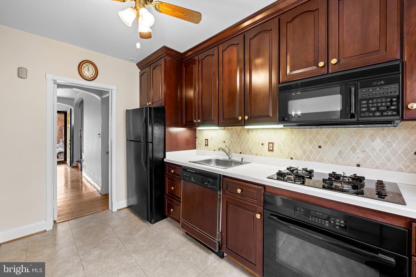 111 Dunkirk Road photo 9