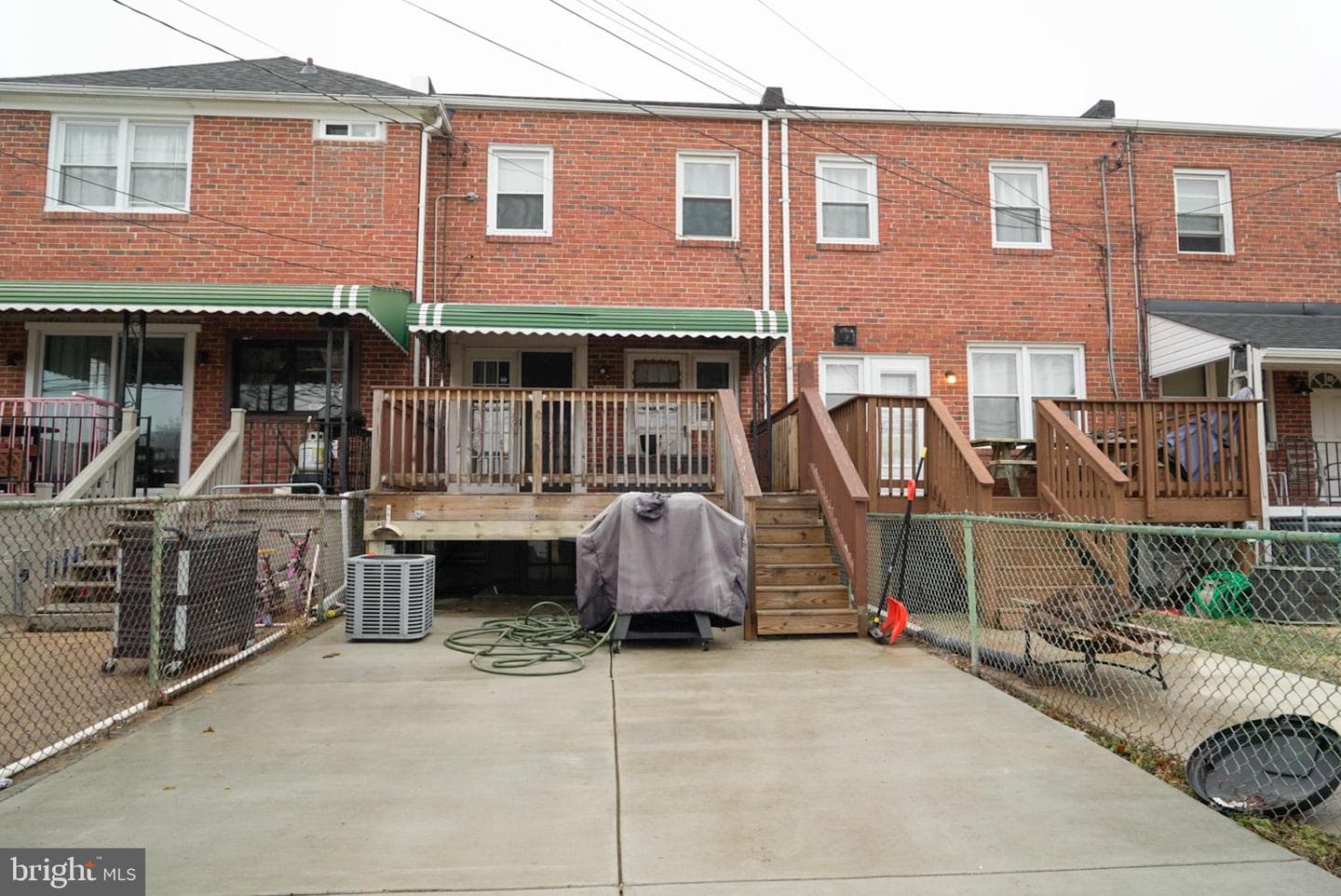 2744 Plainfield Road photo 21