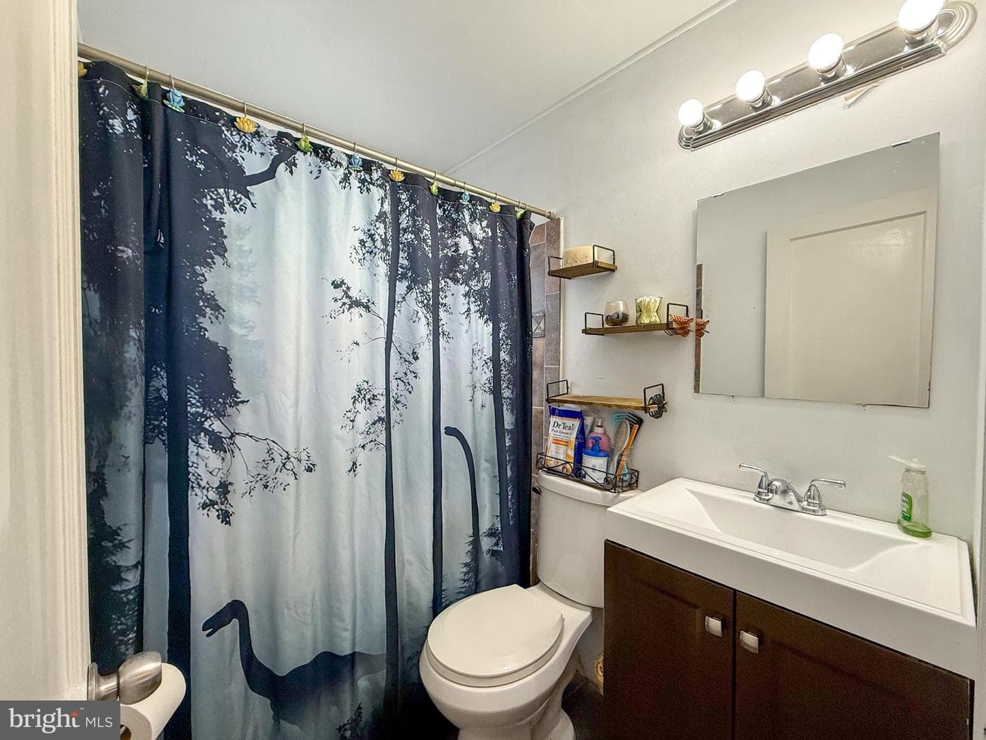 2744 Plainfield Road photo 8