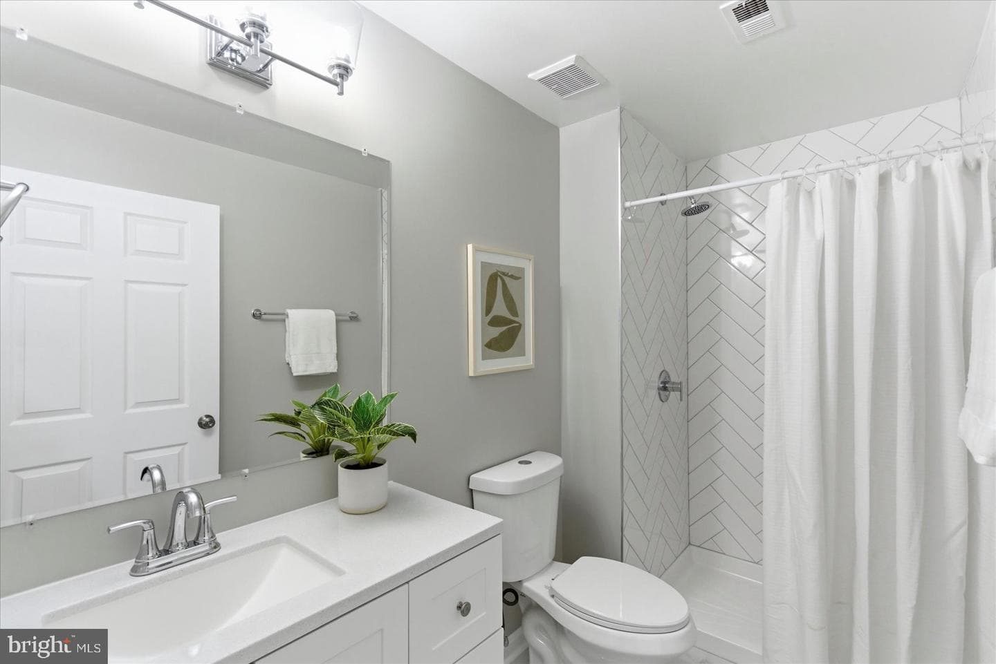 8811 Stone Ridge #103 photo 20