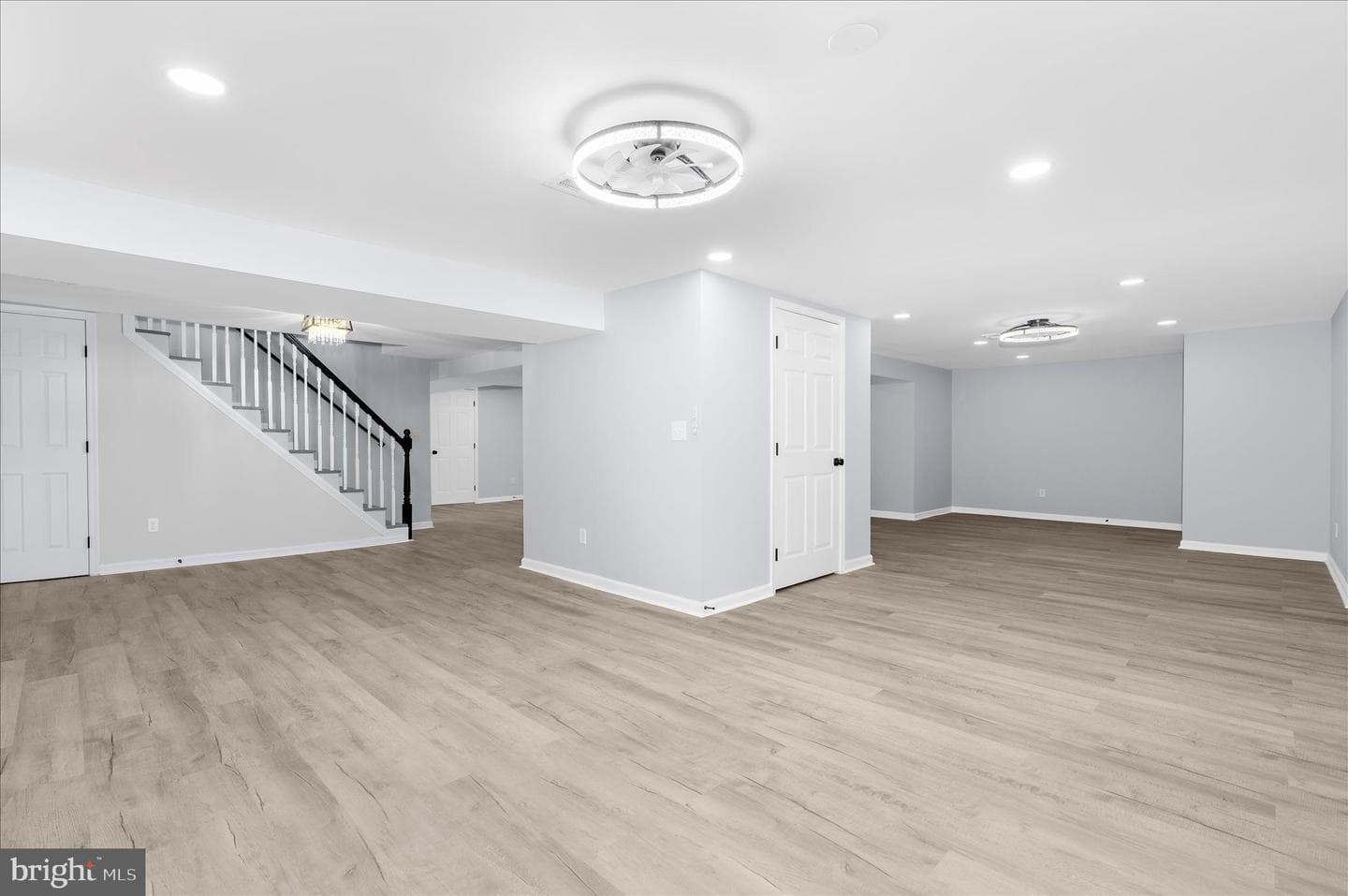 229 Sipple Avenue photo 21