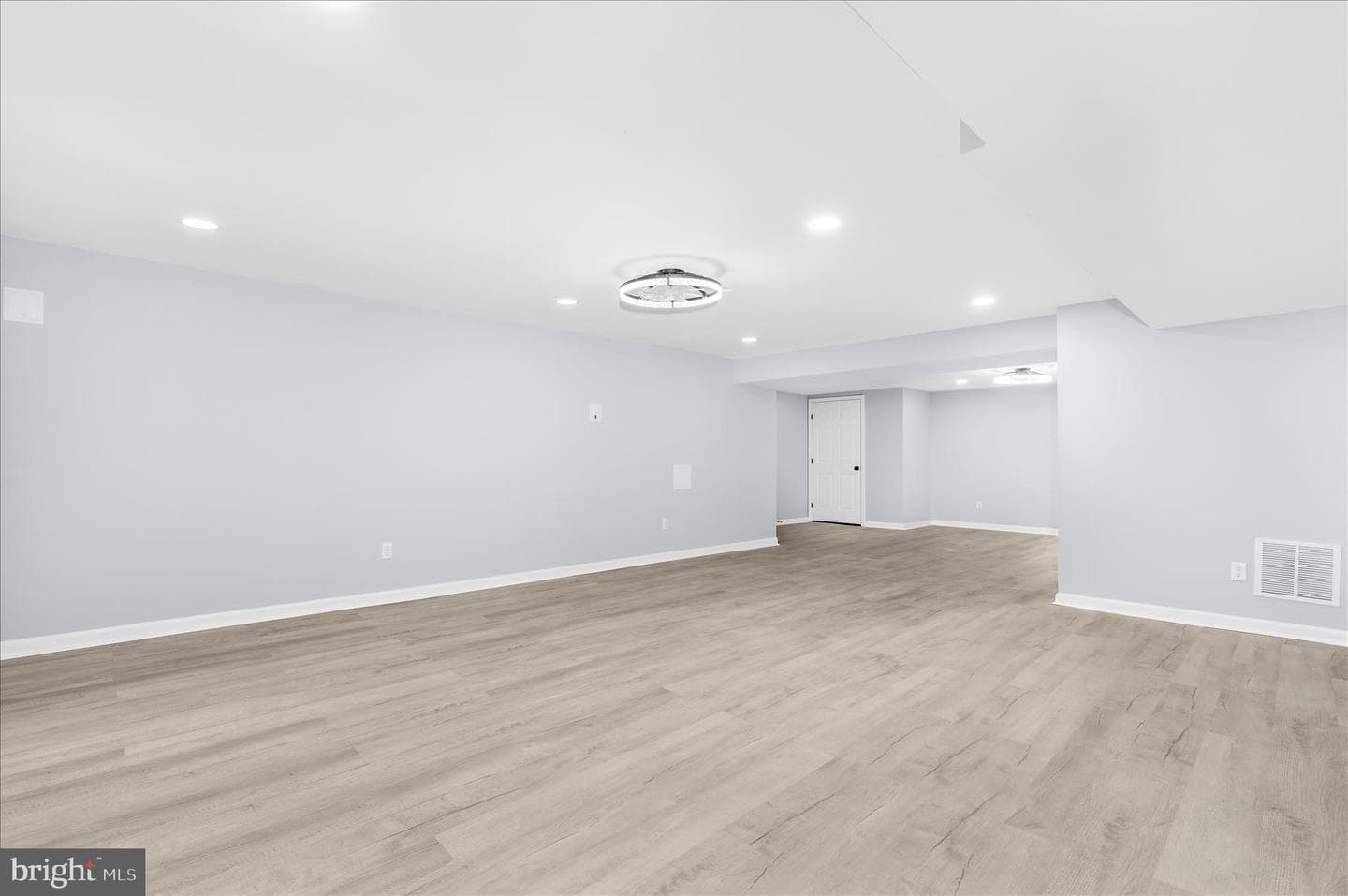 229 Sipple Avenue photo 30