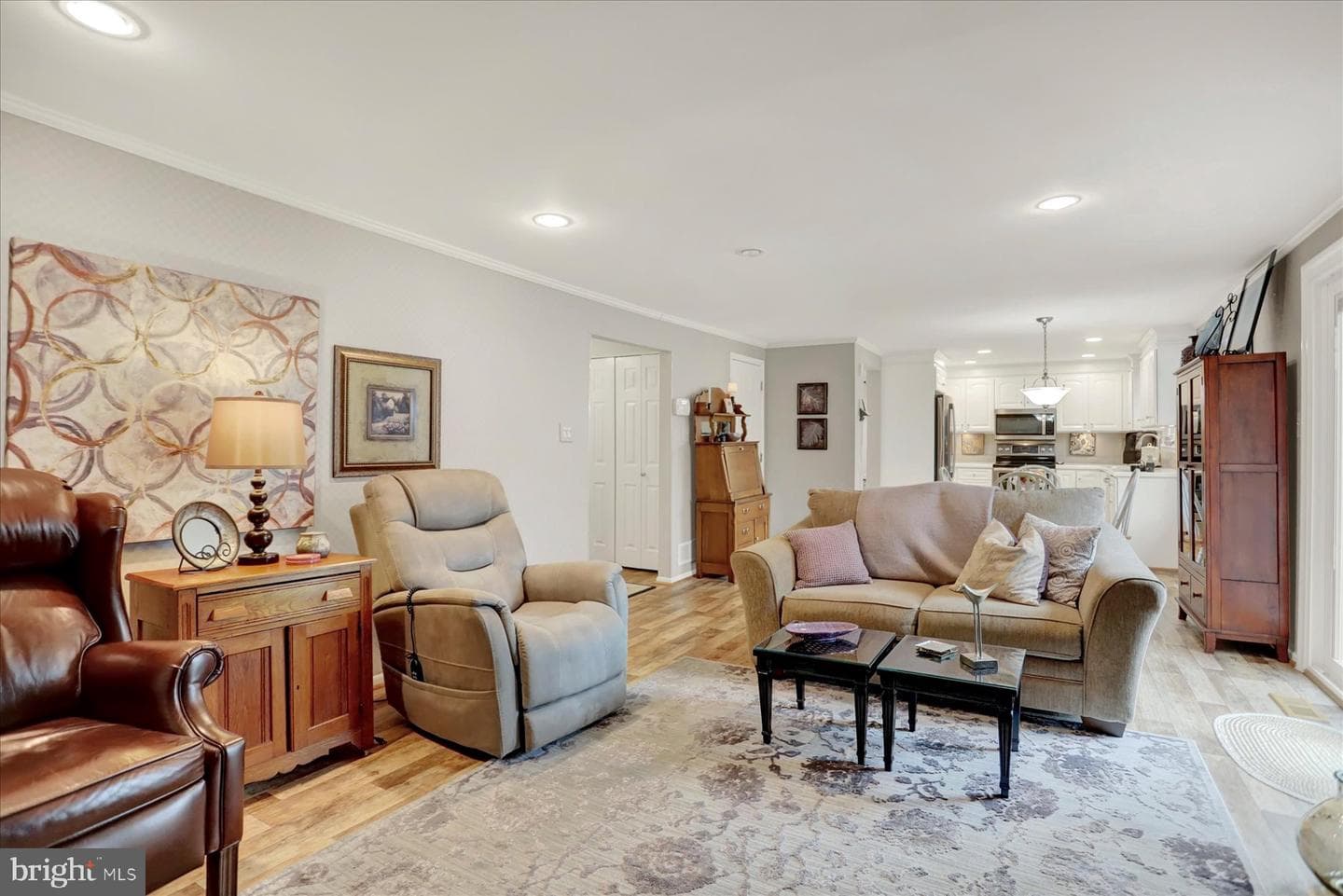 9228 Bowline Road photo 18