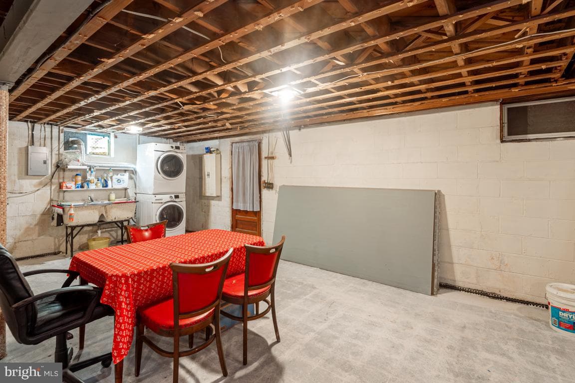 8504 Bassett Road photo 30