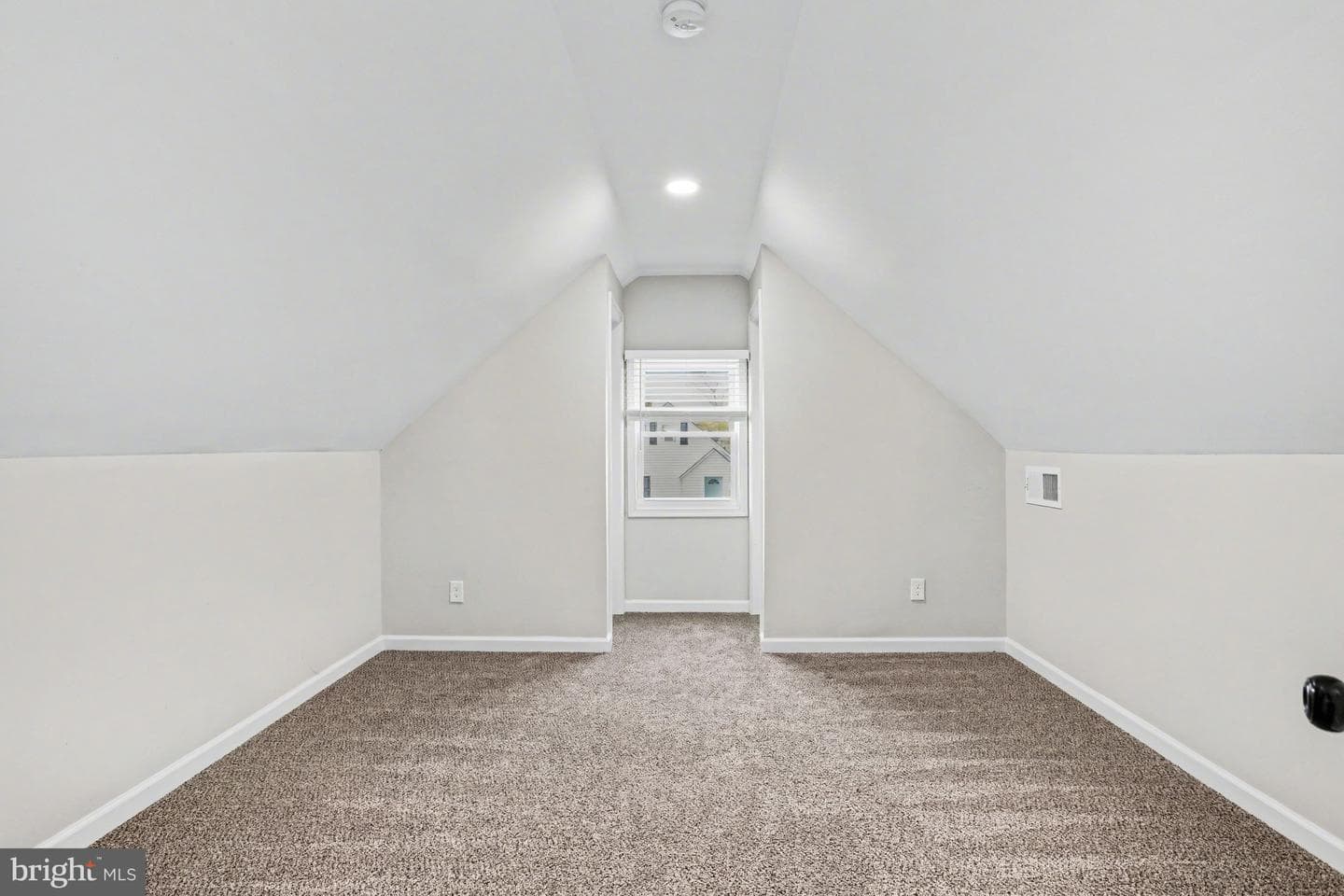 2514 Wentworth Road photo 10
