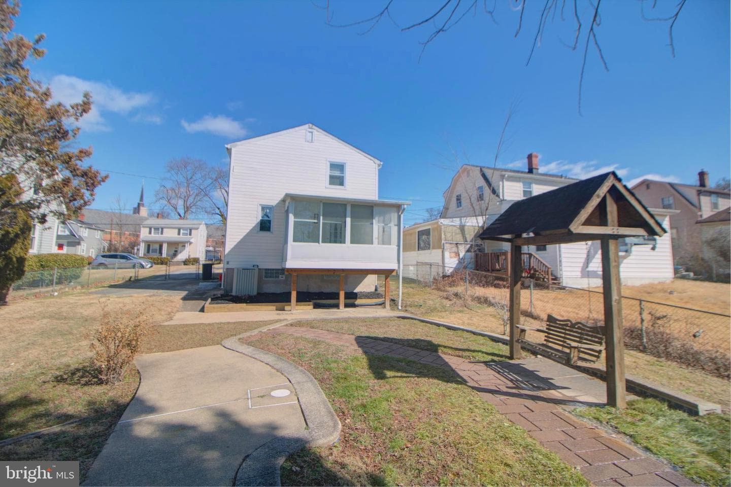 1211 Poplar Avenue photo 20