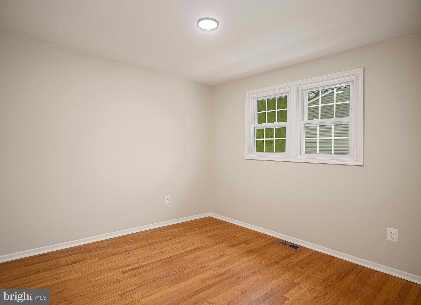 2404 Eastridge Road photo 25