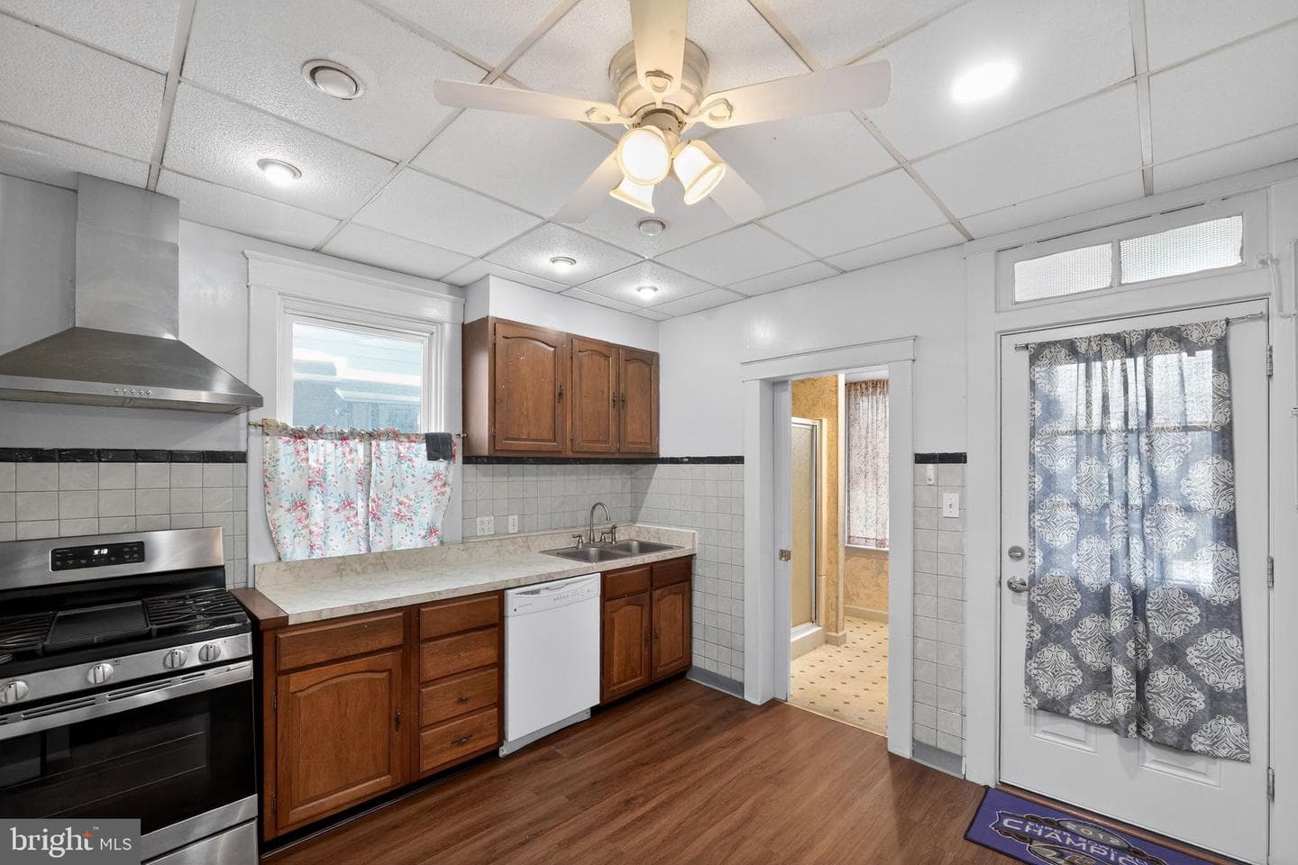 1258 Linden Avenue photo 21