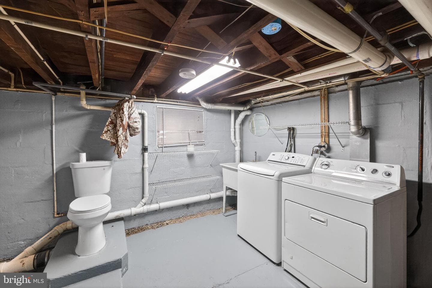 1258 Linden Avenue photo 39