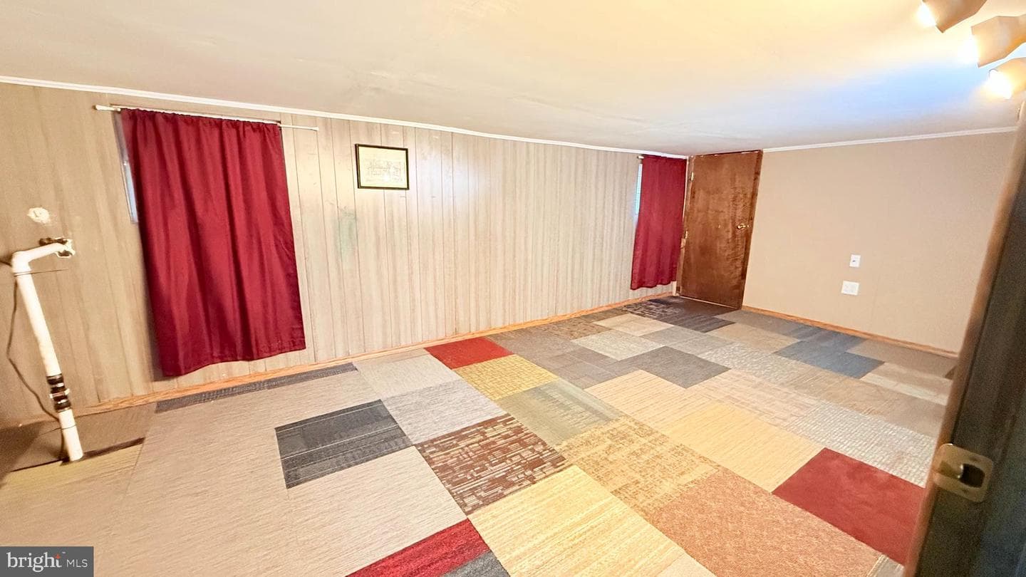 1258 Linden Avenue photo 41