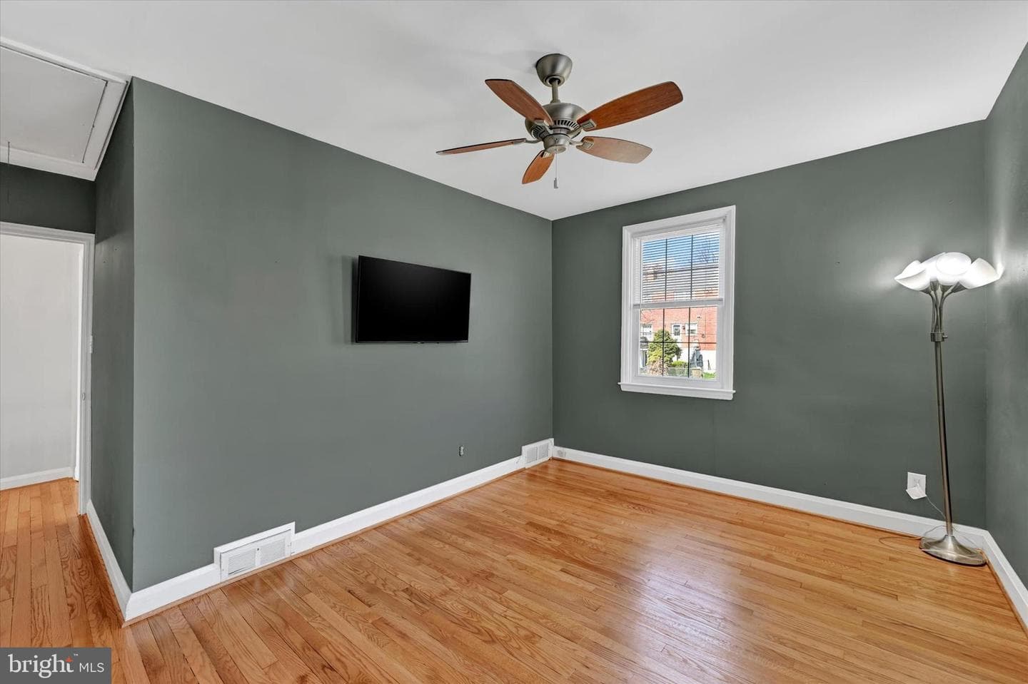 8122 Glen Gary Road photo 25